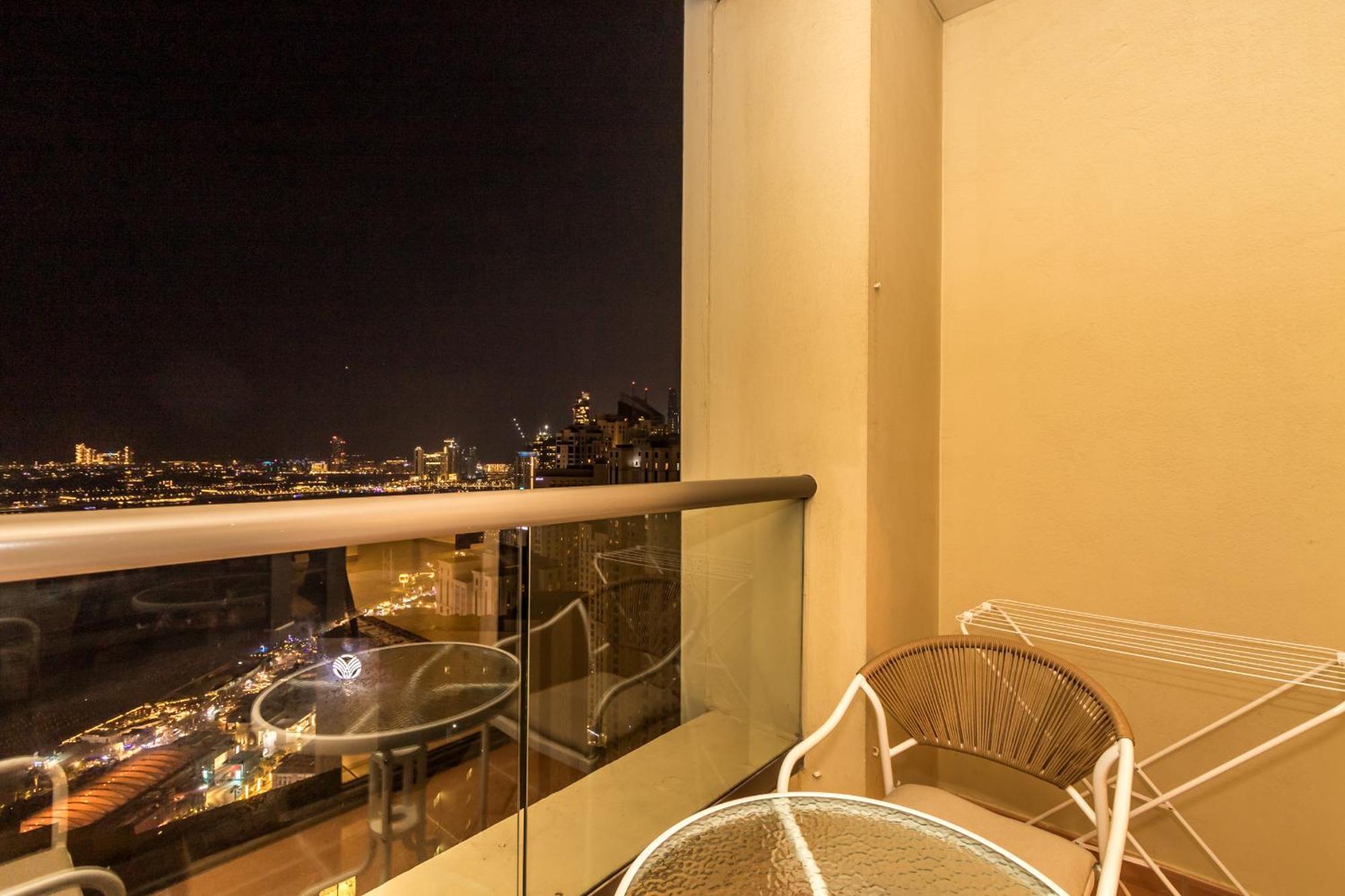 Апартаменти The Premium Jbr Sea View Luxury Awarded 